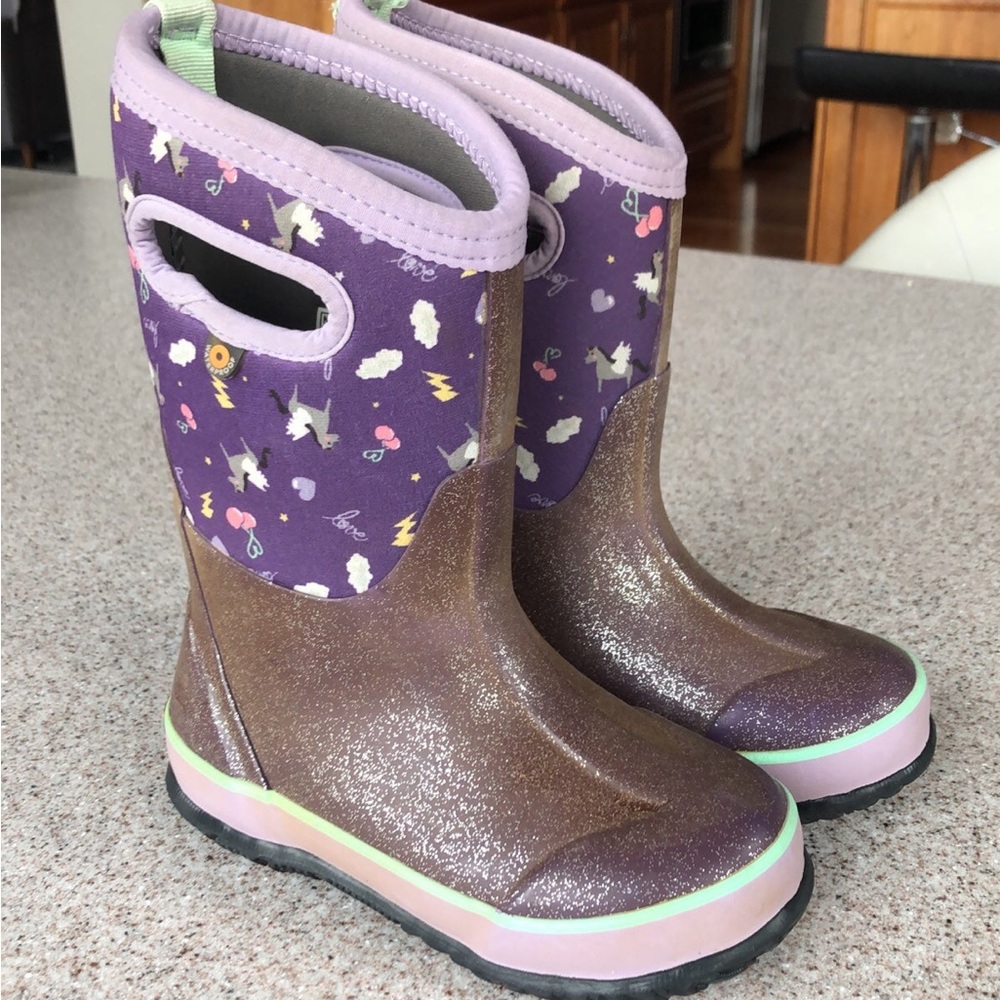 Bogs boots toddler girls size 12 Pegasus